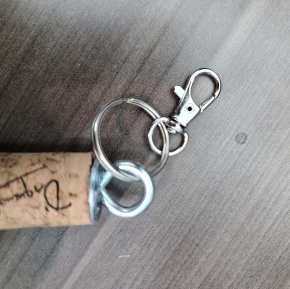 CHRISTMAS Wine Cork Key Chain & Backpack or Purse Charm - Picture 3 of 3